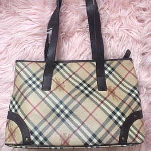 Burberry Haymarket Check Zipper Tote bag